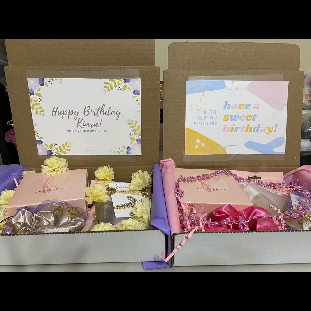 MYSTERY BOX - Picture 2 of 5